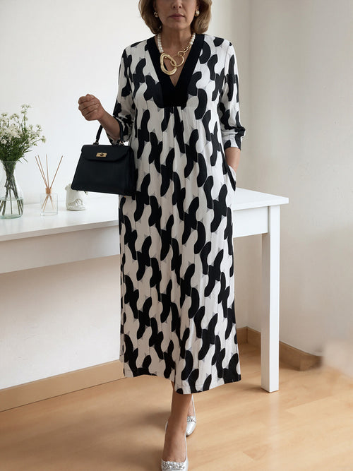 Casual Chic Mid-Sleeve V-Neck Maxi Dress
