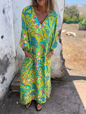 Casual Relaxed Fit V-Neck Print Dress