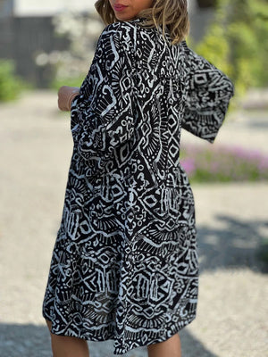 Elegant Printed Flared Sleeves Midi Dress