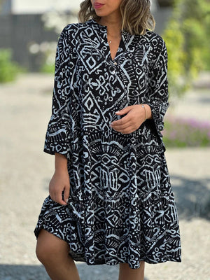 Elegant Printed Flared Sleeves Midi Dress