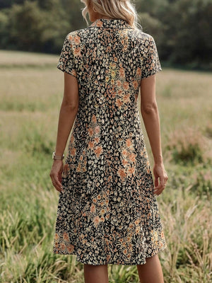 Eye-catching Floral V-Neck Midi Dress