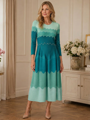 Elegant Pearl Embellished Pleated Maxi Bounce Dress